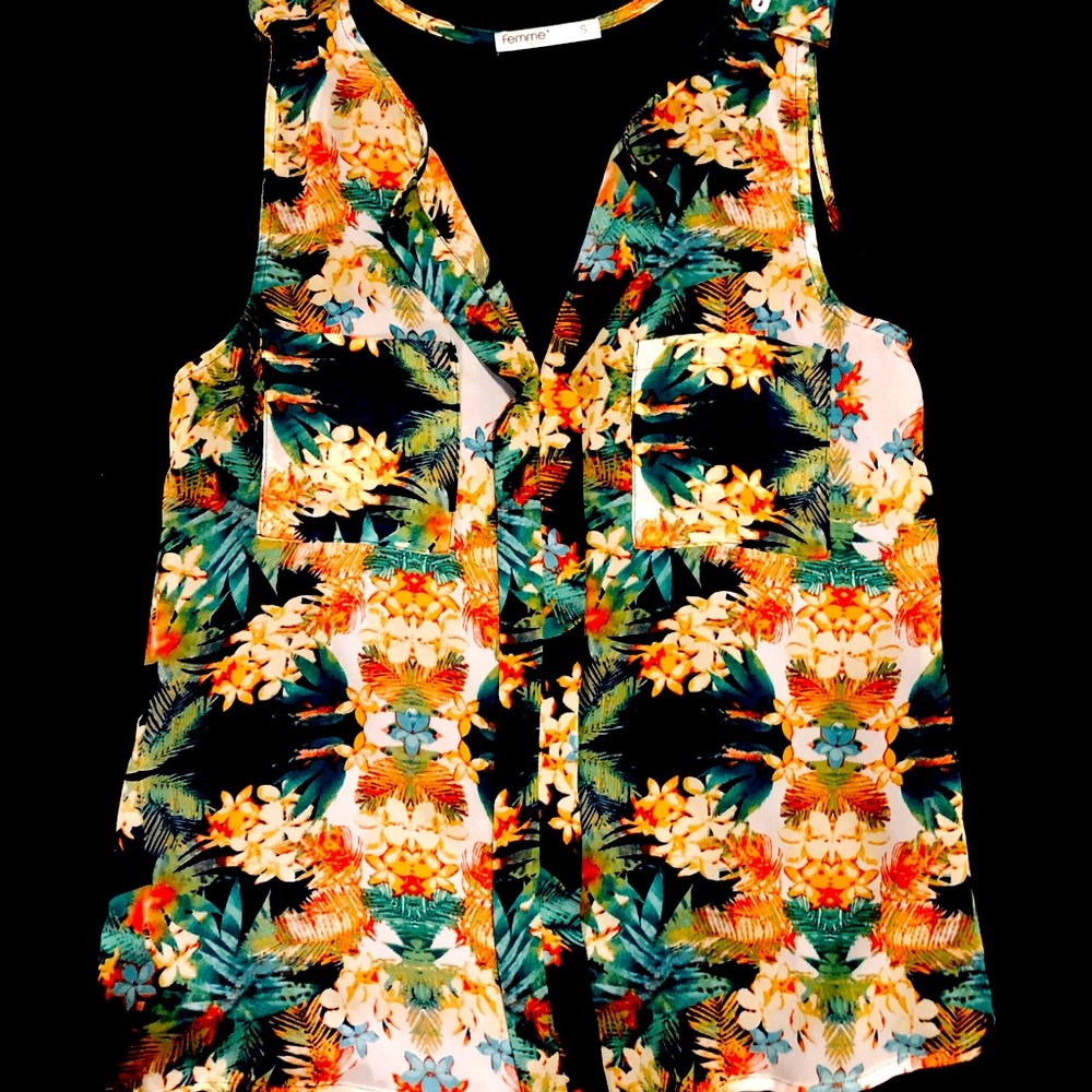 Hawaiian blouse